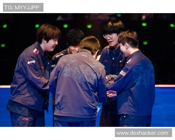 JDG在Major赛中的团队协作表现分析与亮点总结