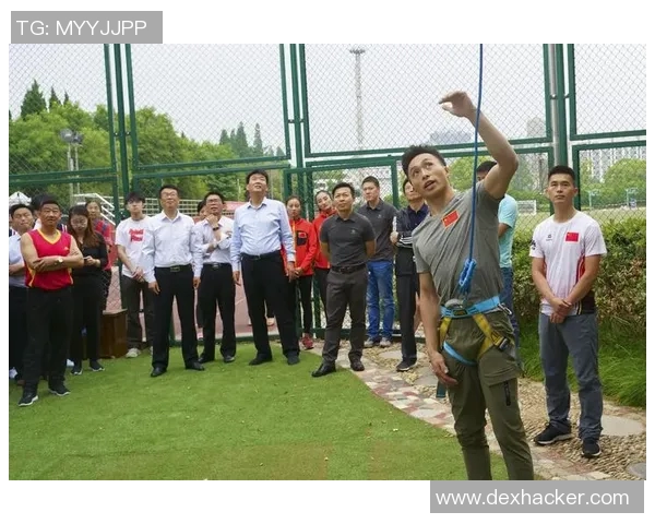 南京攀岩队的节奏体系与攀岩战术的深度解析与实践探讨